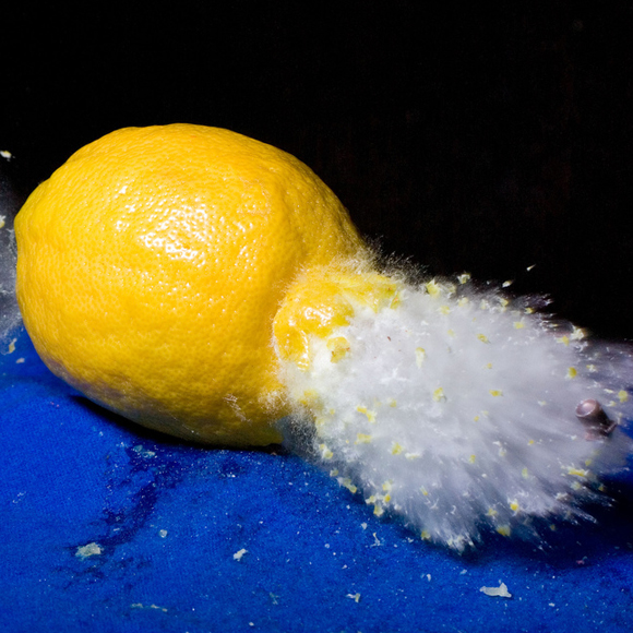 amazing-stop-motion-photography-lemon