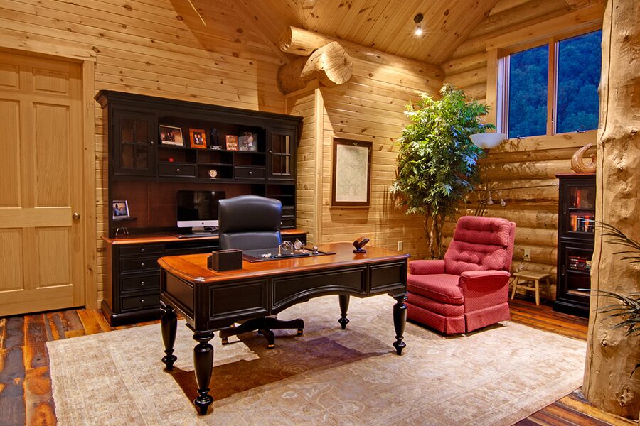 Log cabin office