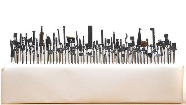 Pencil Sculptures, Miniature Masterpieces Carved Into Graphite by Dalton Ghetti